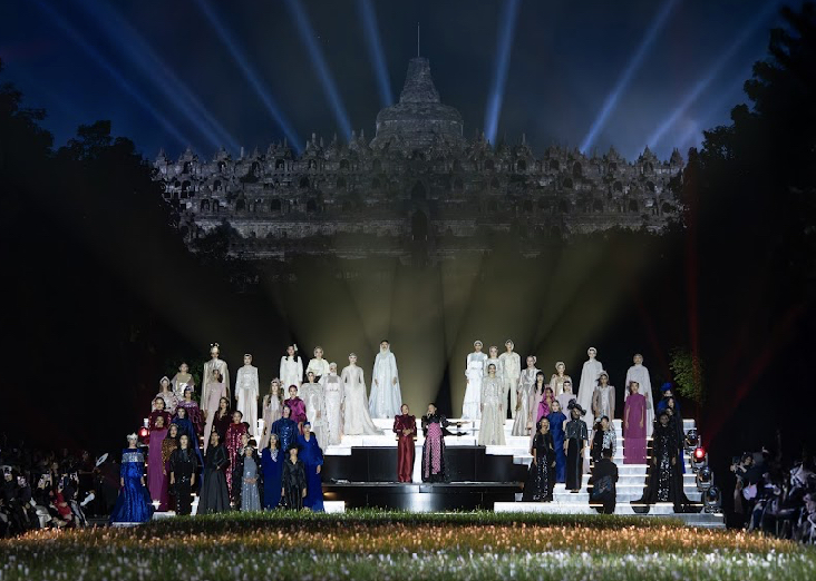 Modinity Fashion Parade 2026 Sukses Besar, Borobudur Disulap Jadi Runway Spektakuler