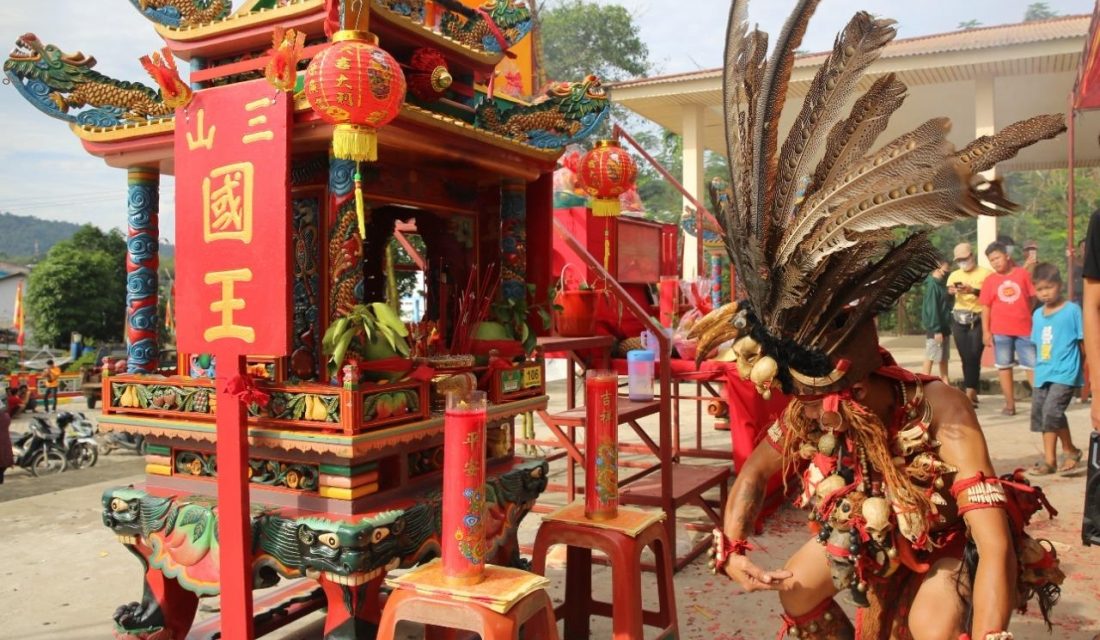 Tradisi Lokal Indonesia: Warisan Budaya yang Bertahan di Tengah Arus Modernisasi