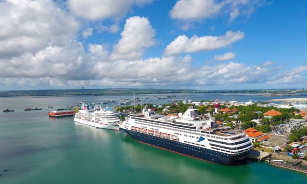 Wow! Pelabuhan Benoa Bali Diserbu Kapal Pesiar Internasional, Ribuan Wisatawan Datang Sekaligus