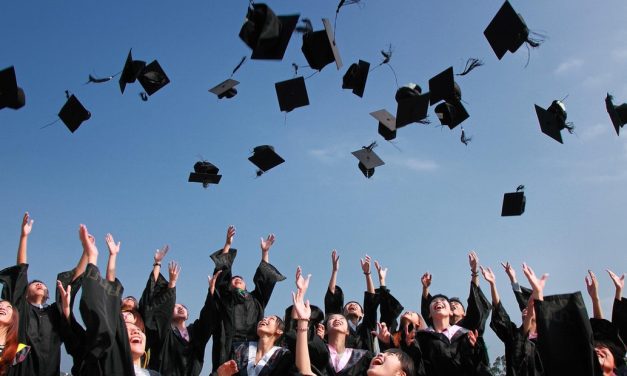 Catat Sebelum Daftar Kuliah, Ini Jurusan dengan Prospek Kerja Terbaik 2026