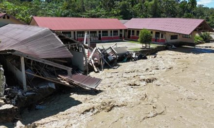 Warga Desa Sikundo Aceh Barat Kini Di Bantu Lewat Helikopter