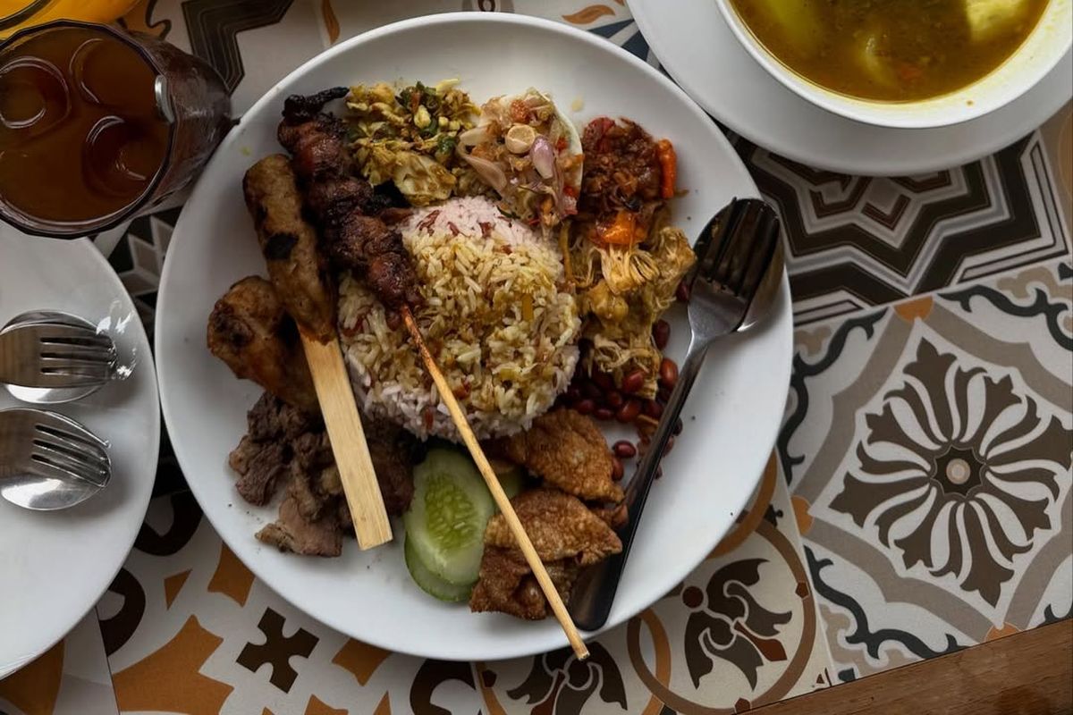 Nasi Campur Bali Halal di Jakarta