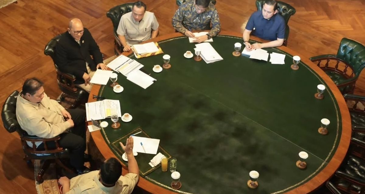 Tarif Trump di Depan Mata, Prabowo Panggil Mendadak Menteri Ekonomi