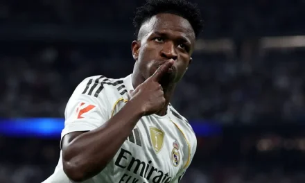 Benzema Masuk, Al Hilal Kini Gempur Real Madrid Demi Vinicius Jr!