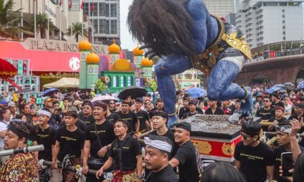 Kemenhut & Kemenbud Bersatu, Hutan Adat Indonesia Kini Resmi Dilindungi!
