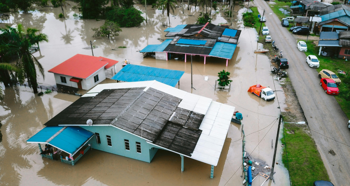 BMKG Warning! Banjir Rob Ancam Puluhan Wilayah Indonesia Hingga April 2026