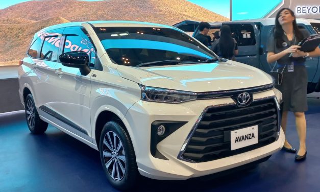 Veloz Meledak 900%! Persaingan LMPV Februari 2026 Semakin Panas