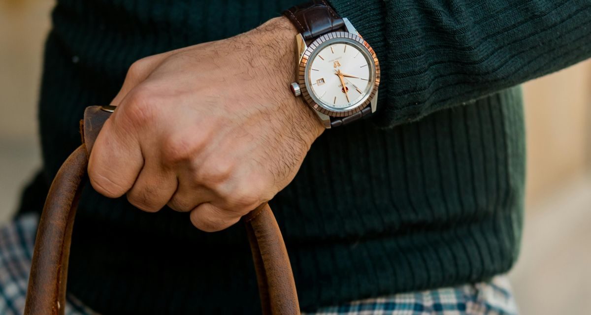 Tren Gaya Old Money Meledak di 2026, Pria Tinggalkan Fashion Baggy!