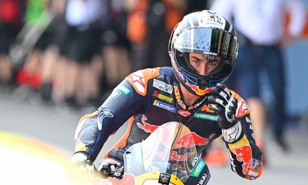 Breaking News MotoGP: Acosta Diprediksi Gantikan Bagnaia di Ducati!