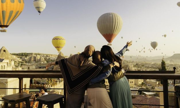 Asia Jadi Surga Wisata Halal, Malaysia & Turki Jadi Favorit Muslim Traveler!