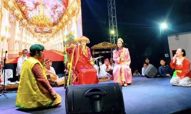 Sanggar Oplet Robet Bertahan Lestarikan Budaya Betawi