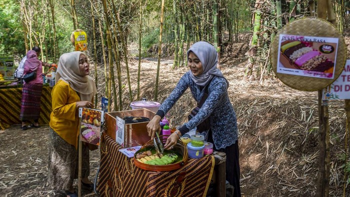 Pasar Tradisional Sunda Bandung, Wisata Kuliner Unik