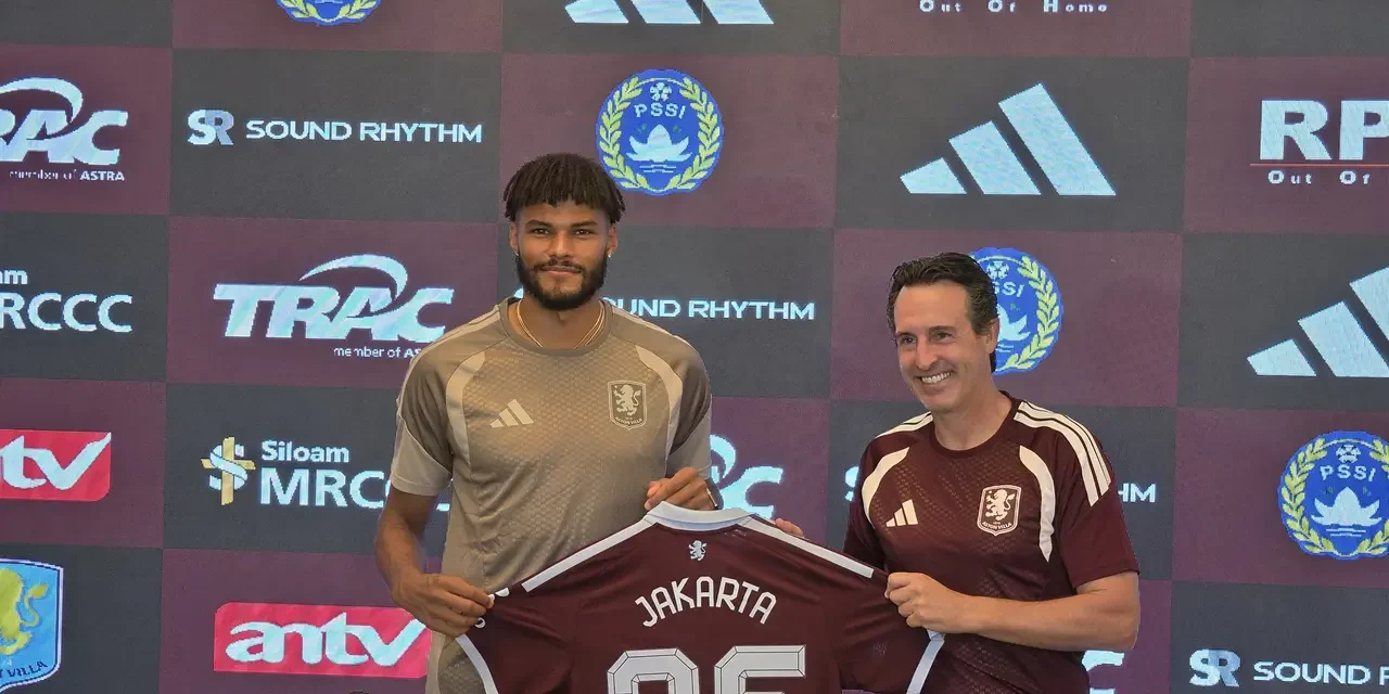 Baru Tiba di Jakarta, Aston Villa Langsung Jatuh Hati pada GBK