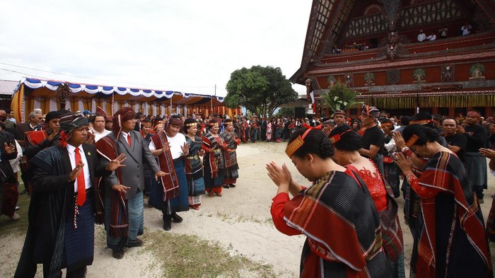Tarombo Batak, Silsilah Leluhur yang Menjaga Identitas dan Keharmonisan Adat