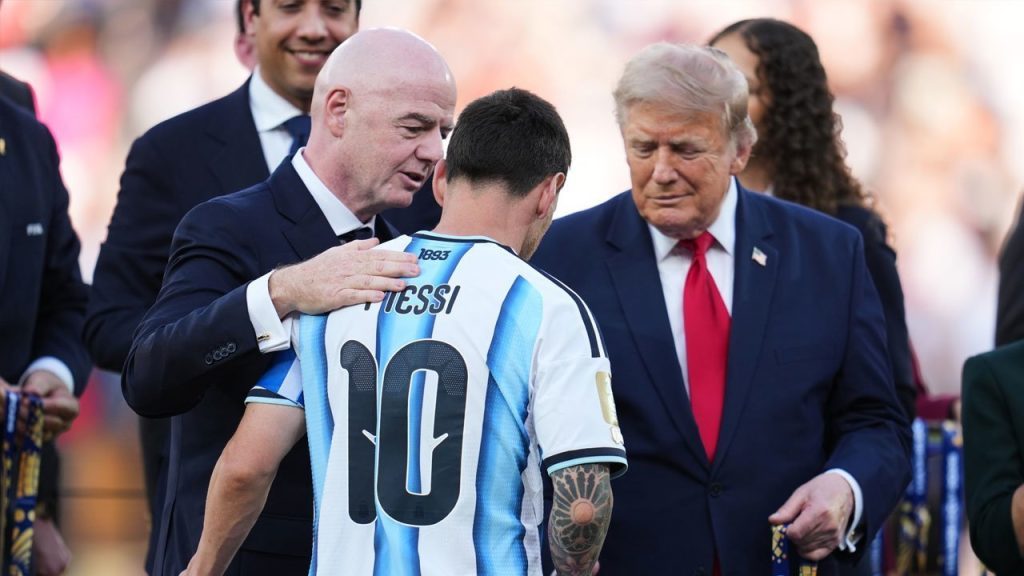 Gianni Infantino menjadi sorotan setelah surat pribadinya kepada Federasi Sepak Bola Argentina bocor usai final Piala Dunia 2026.