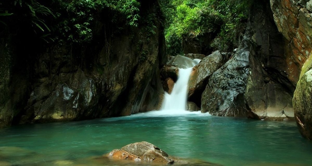 7 Curug di Bogor untuk Healing, dari Trekking Ringan hingga Petualangan Menantang