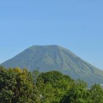 Wisata Gunung Lokon Tomohon, Nikmati Panorama Alam dari Ketinggian 1.580 Mdpl