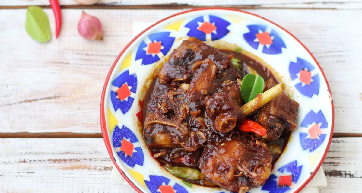 6 Kuliner Daging Kambing Indonesia yang Direkomendasikan TasteAtlas