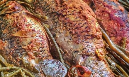 Mengenal Makna Ikan Mas Arsik di Pernikahan Batak Toba